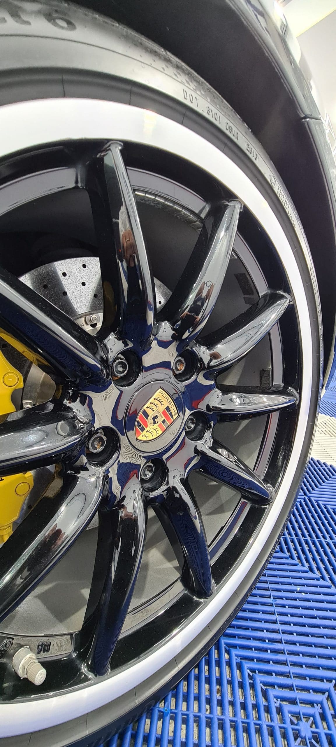 detailing dans l'yonne sur porsche 911 (1)