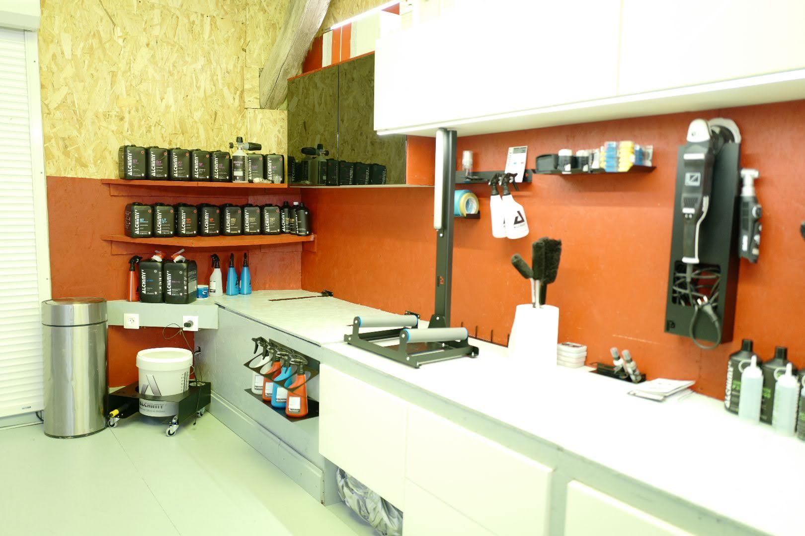 faire un lustrage sur sa voiture chez raphael detailing cosmétique (1)