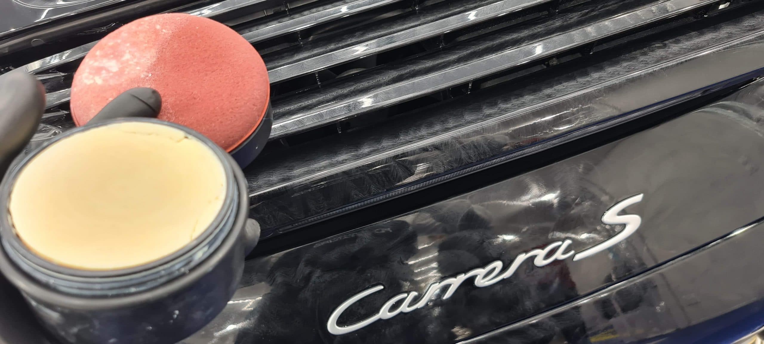 pose de cire et céramique sur voiture à sens dans l'yonne chez raphael detailing cosmétique (4)